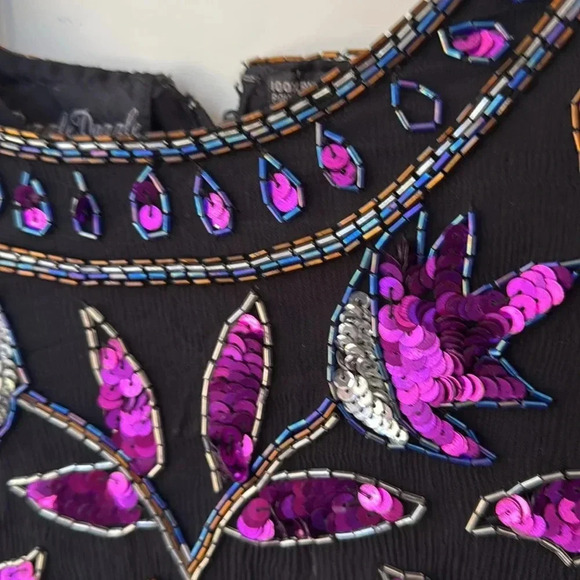 GORGEOUS RAZZLE DAZZLE 100% silk beaded top Sz M black purple sequins luxurious - Picture 3 of 10